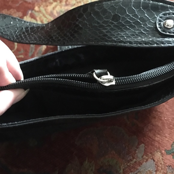 Purse - Picture 2 of 3